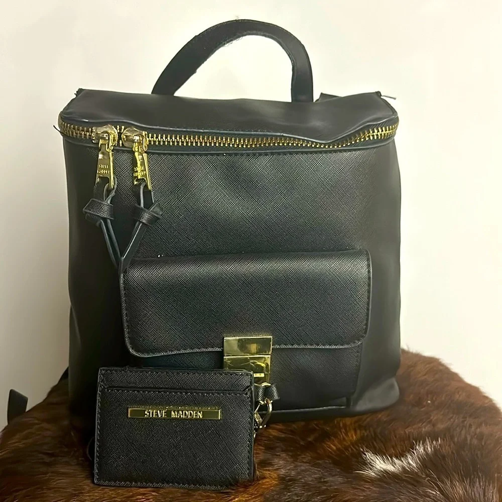 Steve Madden Black & Gold Backpack With Attachable Wallet Mirror